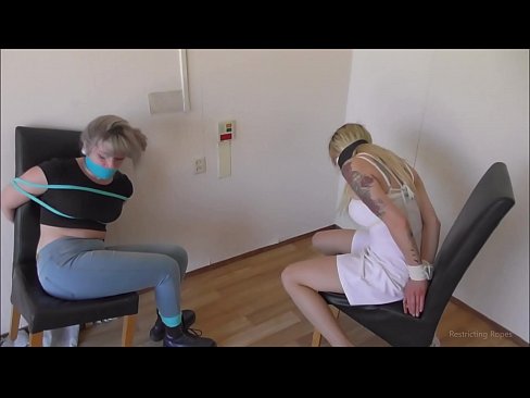 ❤️ Giyohvand / bog'langan va gagged / qayg'u ichida qiz ❤️❌ Sifatli porno uz.eviewporn-com.ru ❌️