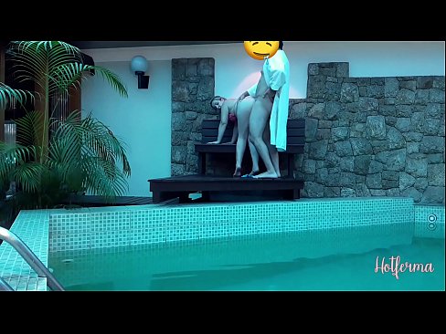 ❤️ Boss xizmatchini hovuzga taklif qiladi, lekin issiqqa qarshi tura olmadi ❤️❌ Sifatli porno uz.eviewporn-com.ru ❌️